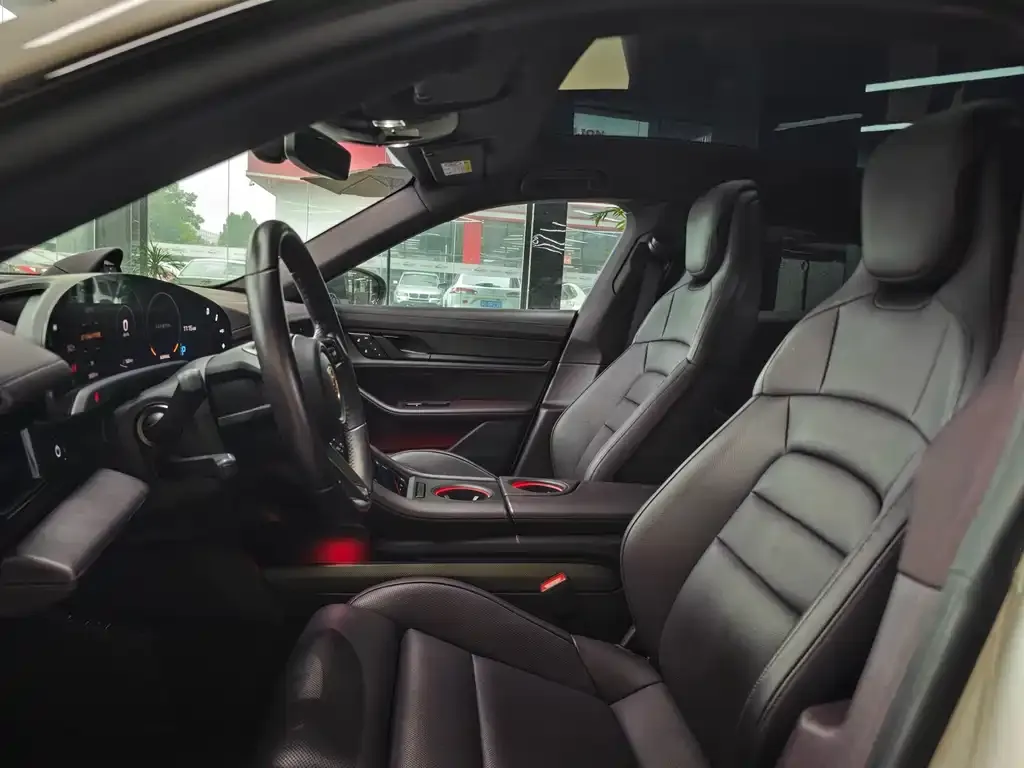 Porsche Taycan 2023 из CN, фото 8