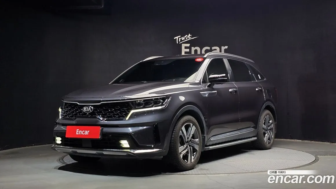 Kia Sorento — фото 1