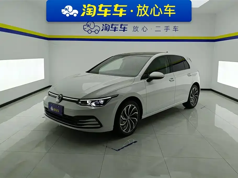Volkswagen Golf 2023 из CN, фото 1
