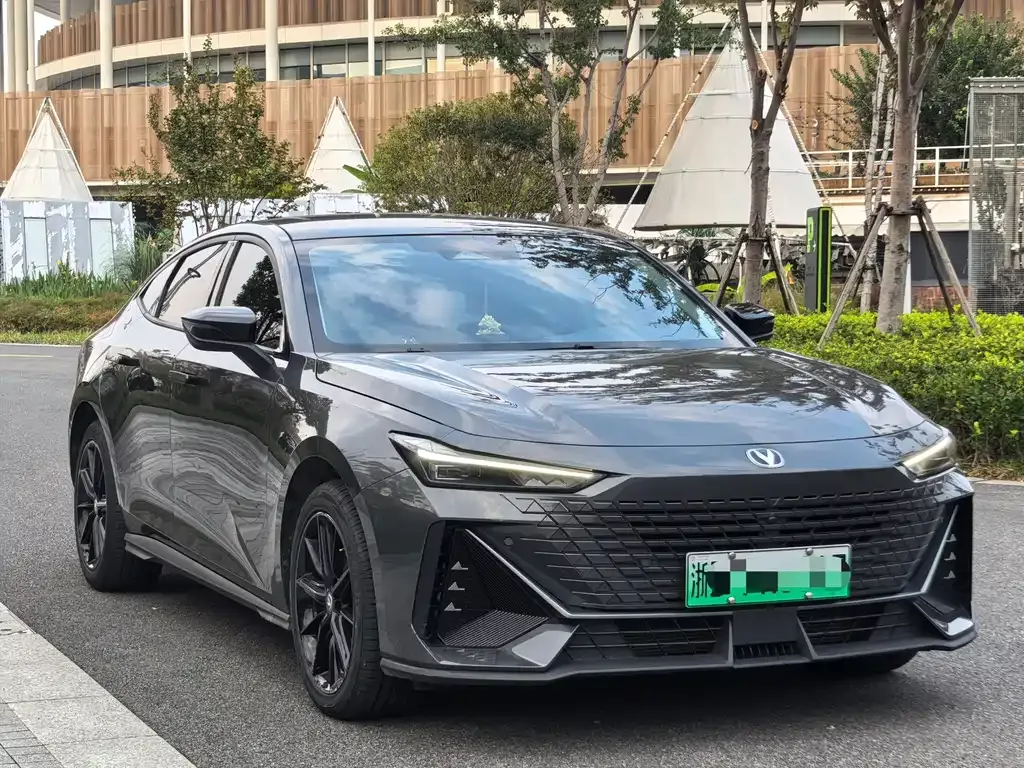 Changan UNI-V iDD 2023 из CN, фото 3