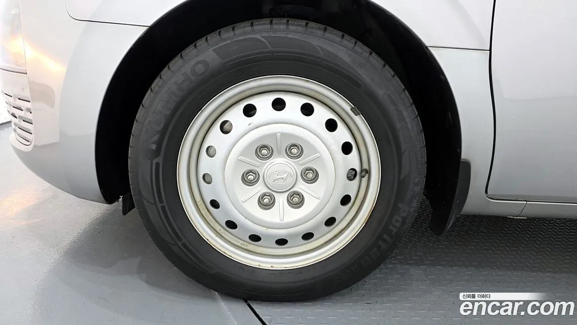 Hyundai Staria 2023 из KR, фото 5