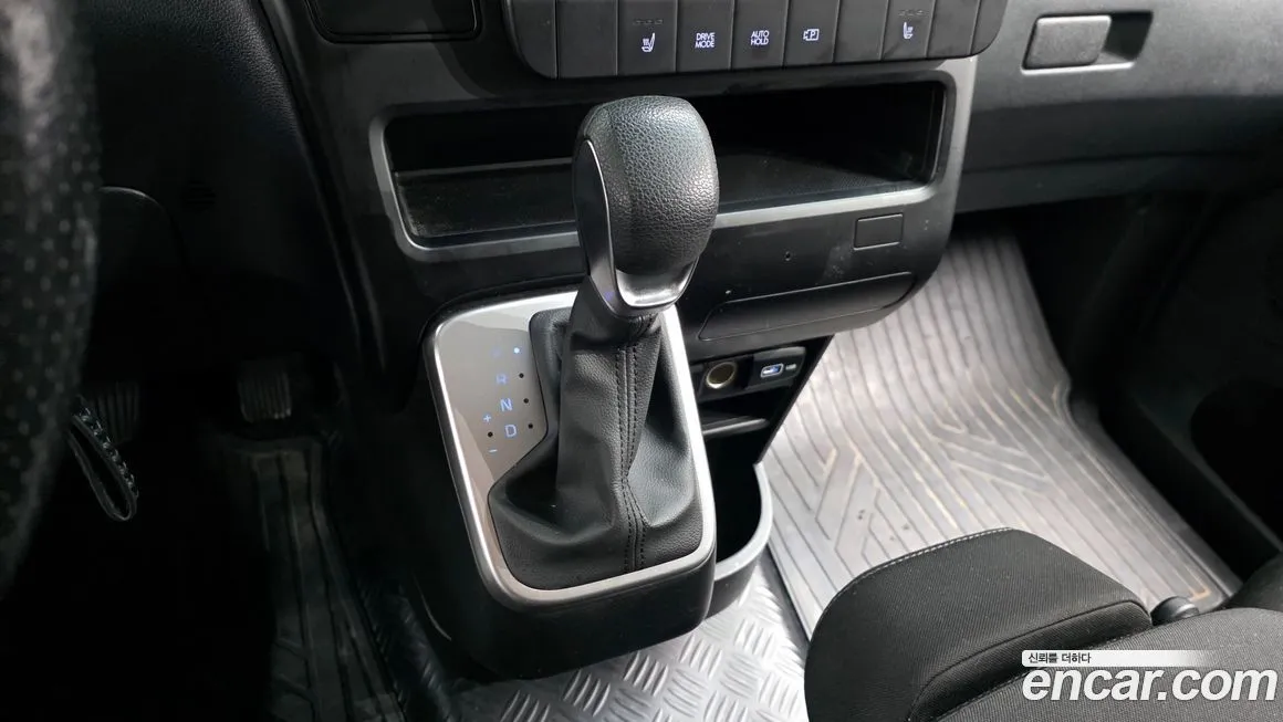 Hyundai Staria 2023 из KR, фото 9