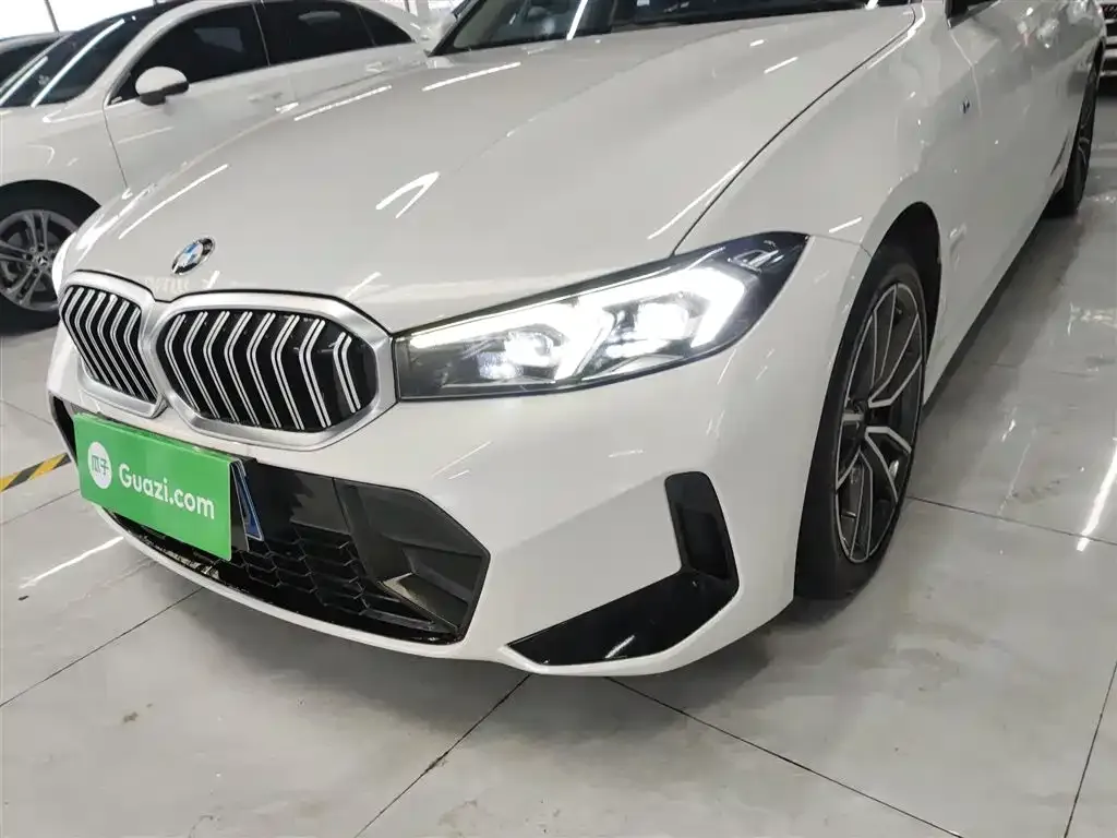 BMW 3 Series 2023 из CN, фото 7