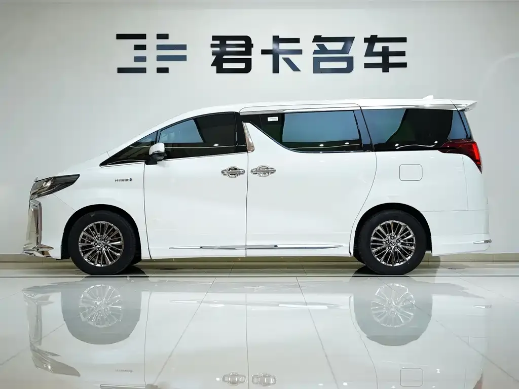 Toyota Alphard 2023 из CN, фото 7