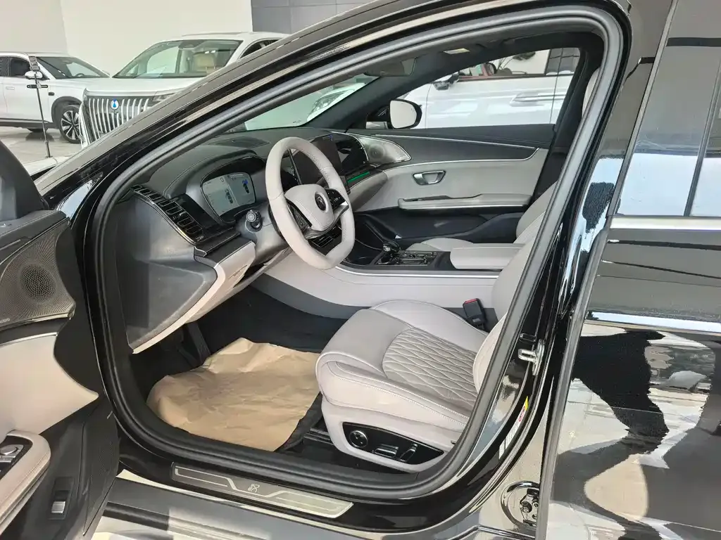 BYD Han 2025 из CN, фото 7