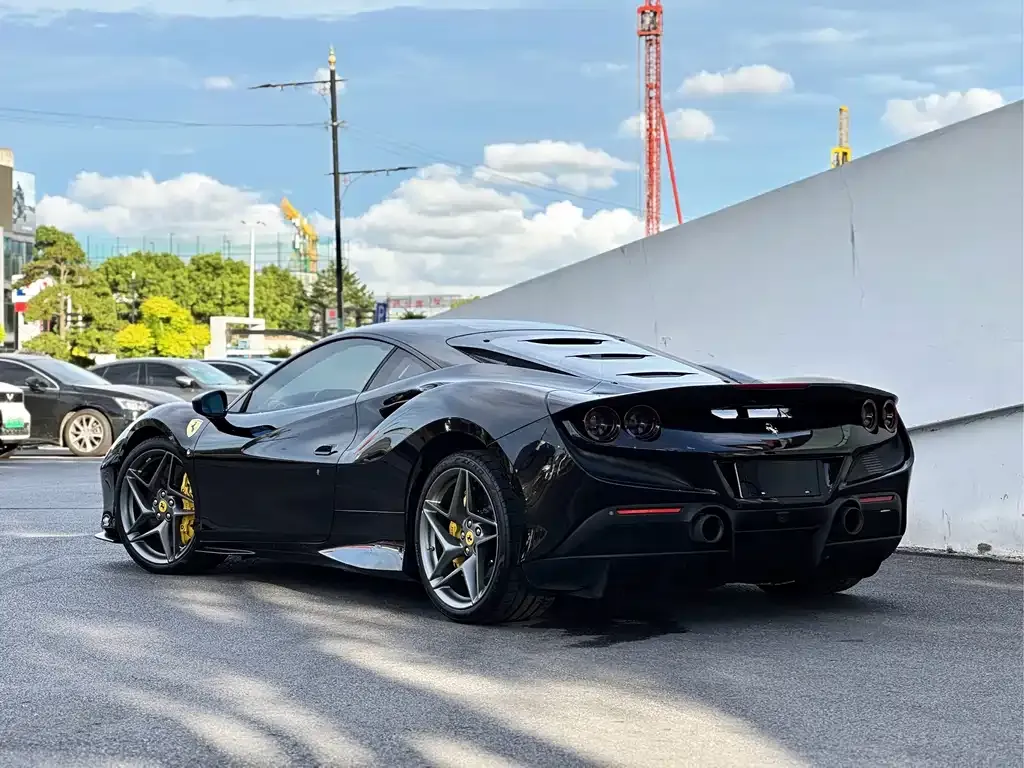 Ferrari F8 2022 из CN, фото 2
