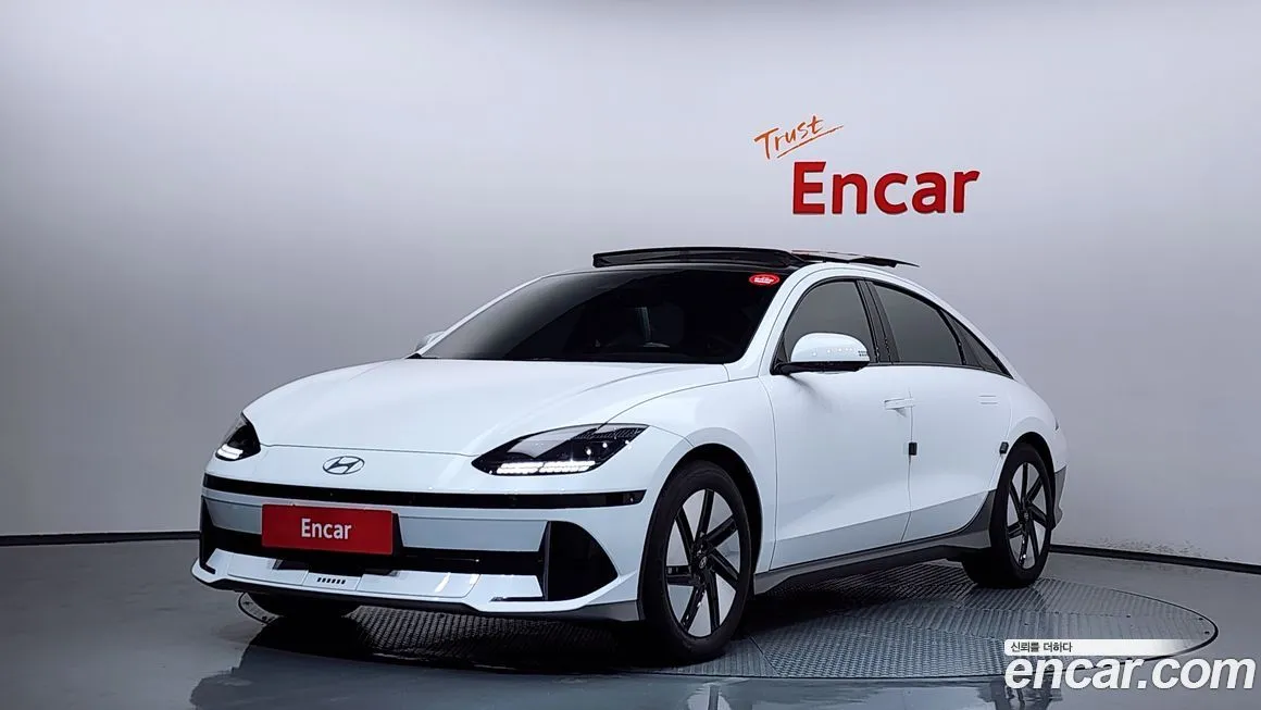 Hyundai Ioniq6 — фото 1