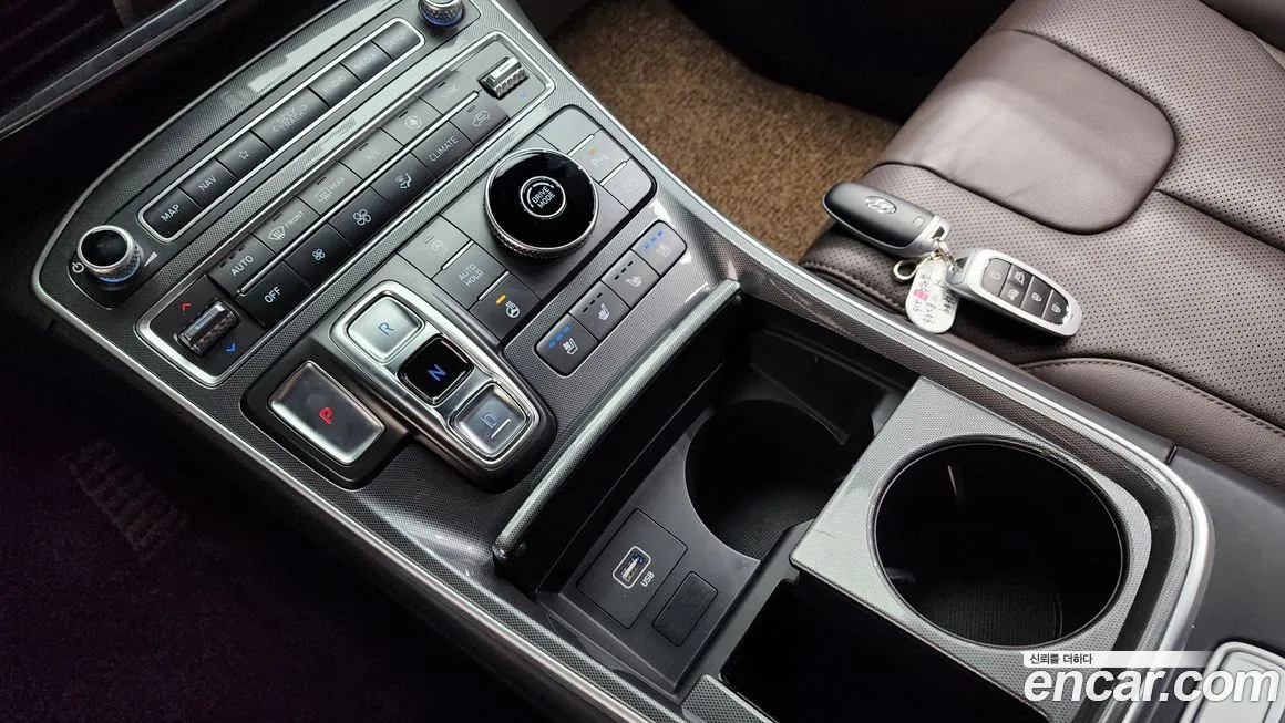 Hyundai Santafe — фото 9