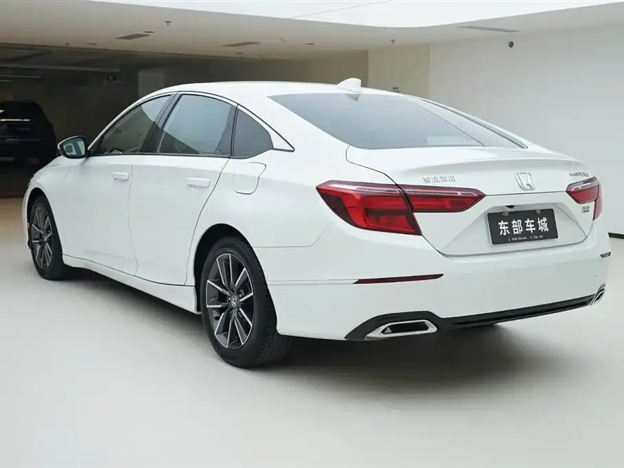 Honda Inspire 2023 из CN, фото 5