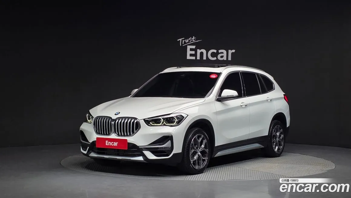 BMW X1 — фото 1