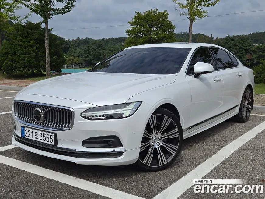 Volvo S90 — фото 1