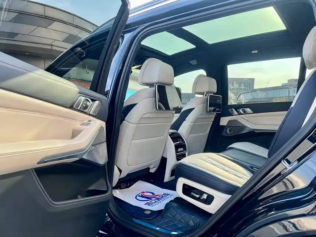 BMW X7 2022 из CN, фото 6
