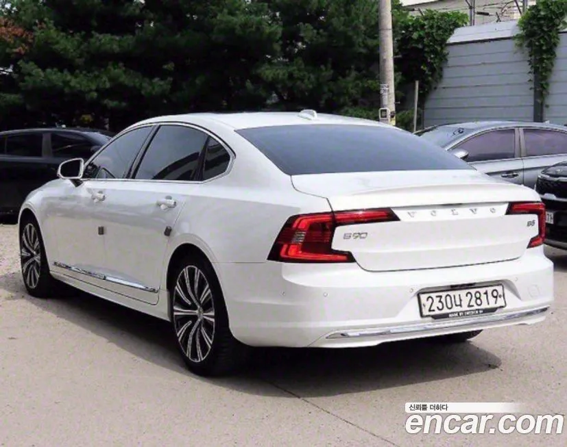Volvo S90 2021 из KR, фото 3
