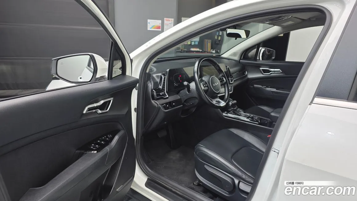 Kia Sportage — фото 10