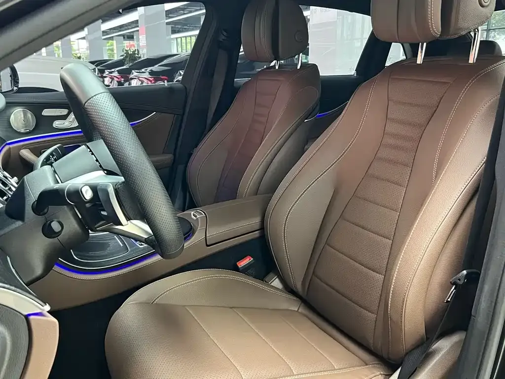 Mercedes-Benz E-Class 2023 из CN, фото 9