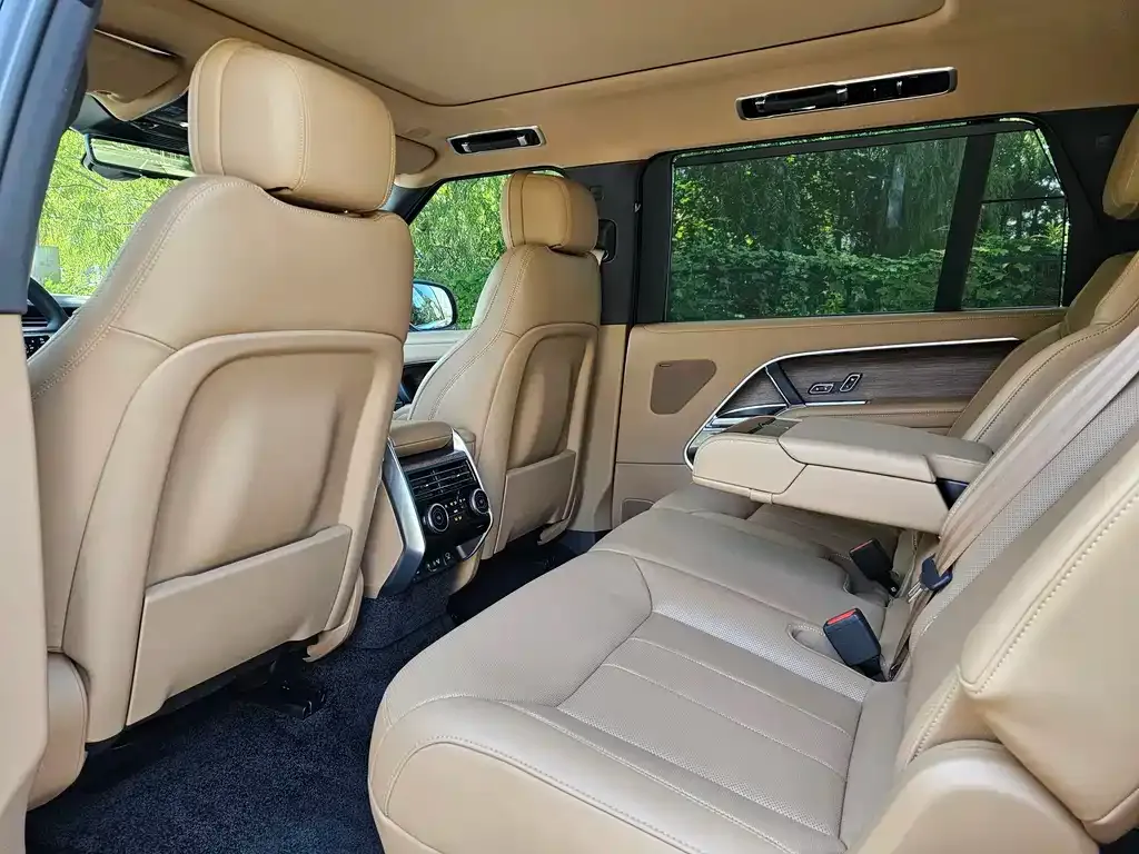 Land Rover Range Rover 2024 из CN, фото 8