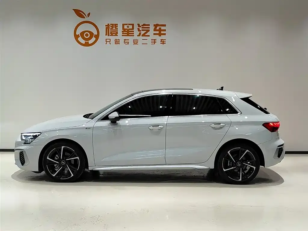 Audi A3 2022 из CN, фото 3