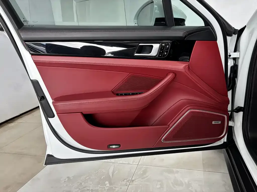 Porsche Panamera 2021 из CN, фото 9