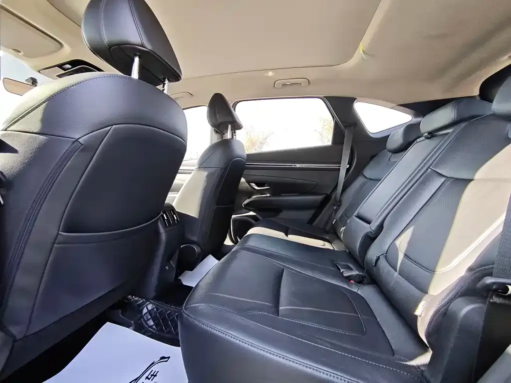 Hyundai Tucson 2022 из CN, фото 9