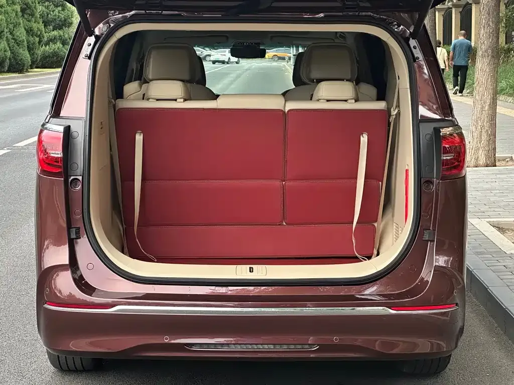 Buick GL8 2022 из CN, фото 7
