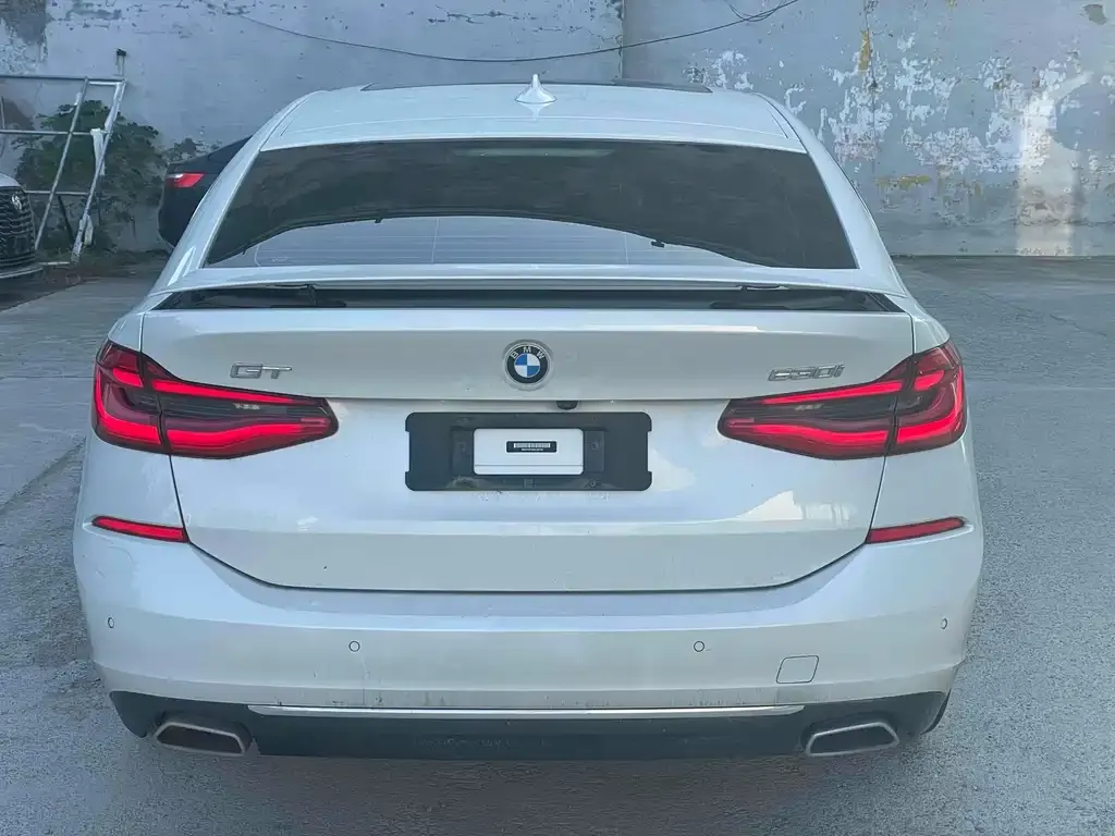 BMW 6 Series GT 2022 из CN, фото 4