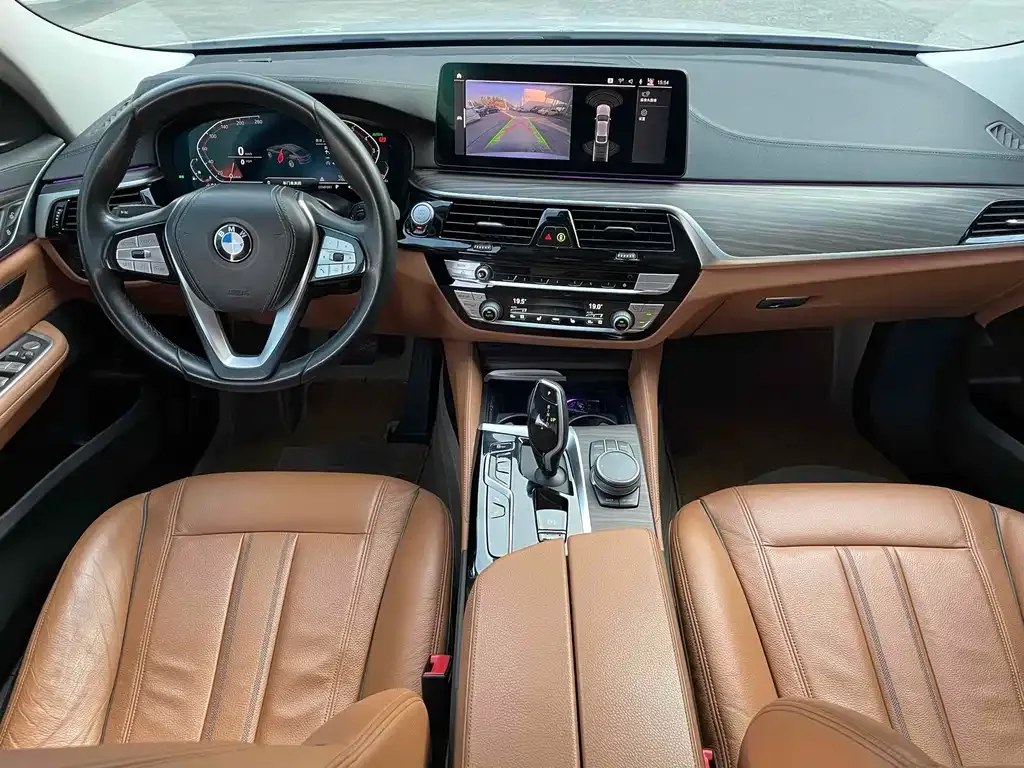 BMW 6 Series GT 2022 из CN, фото 7