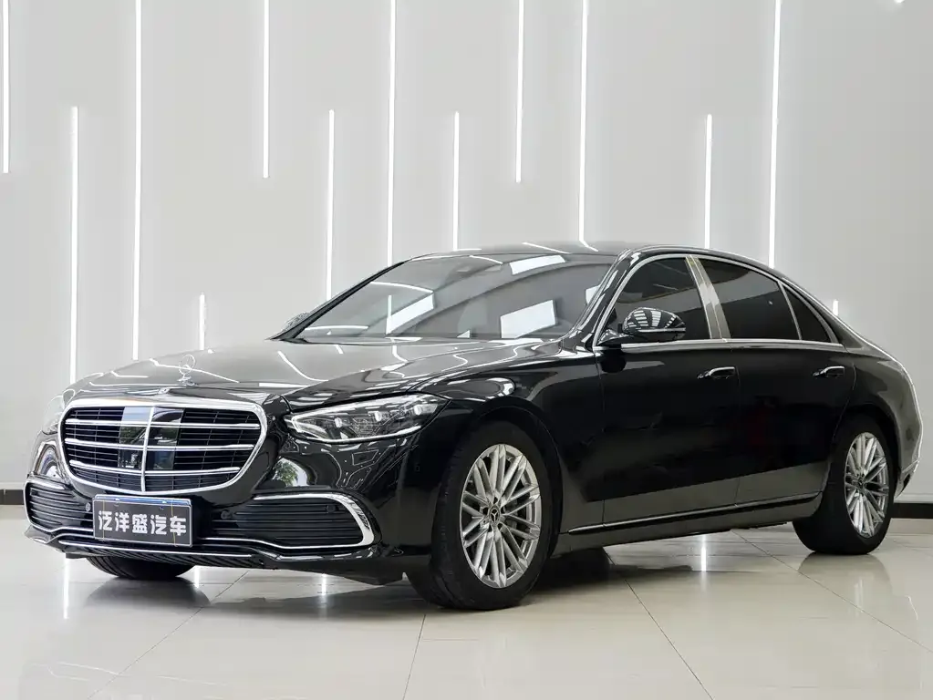Mercedes-Benz S-Class — фото 1