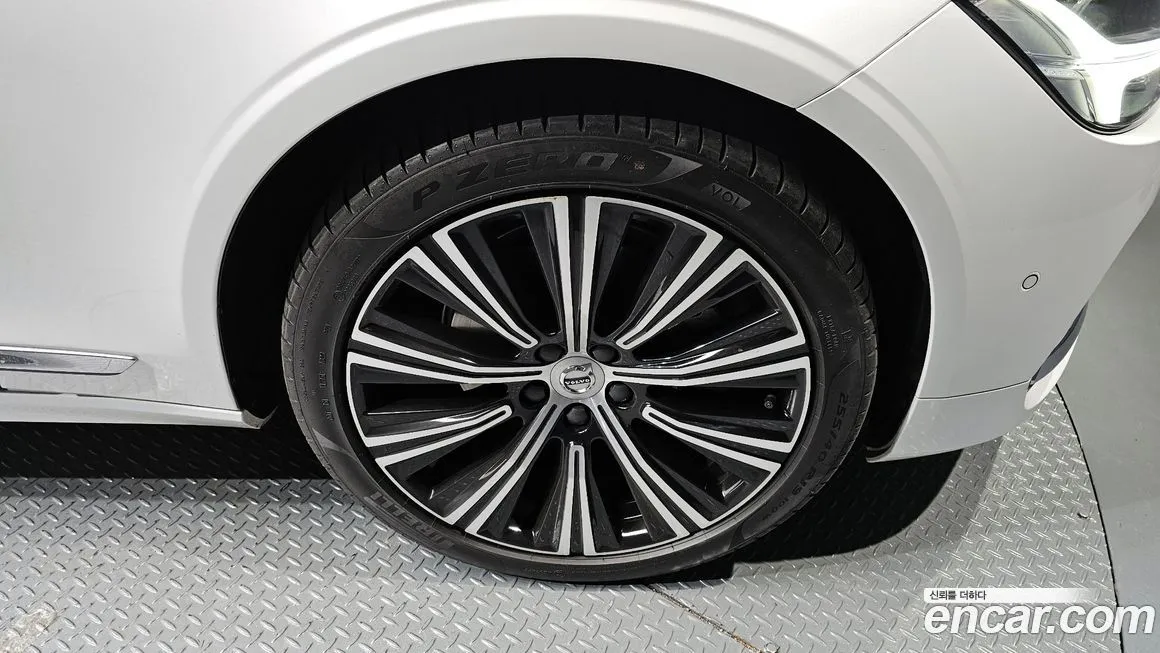 Volvo S90 2023 из KR, фото 5