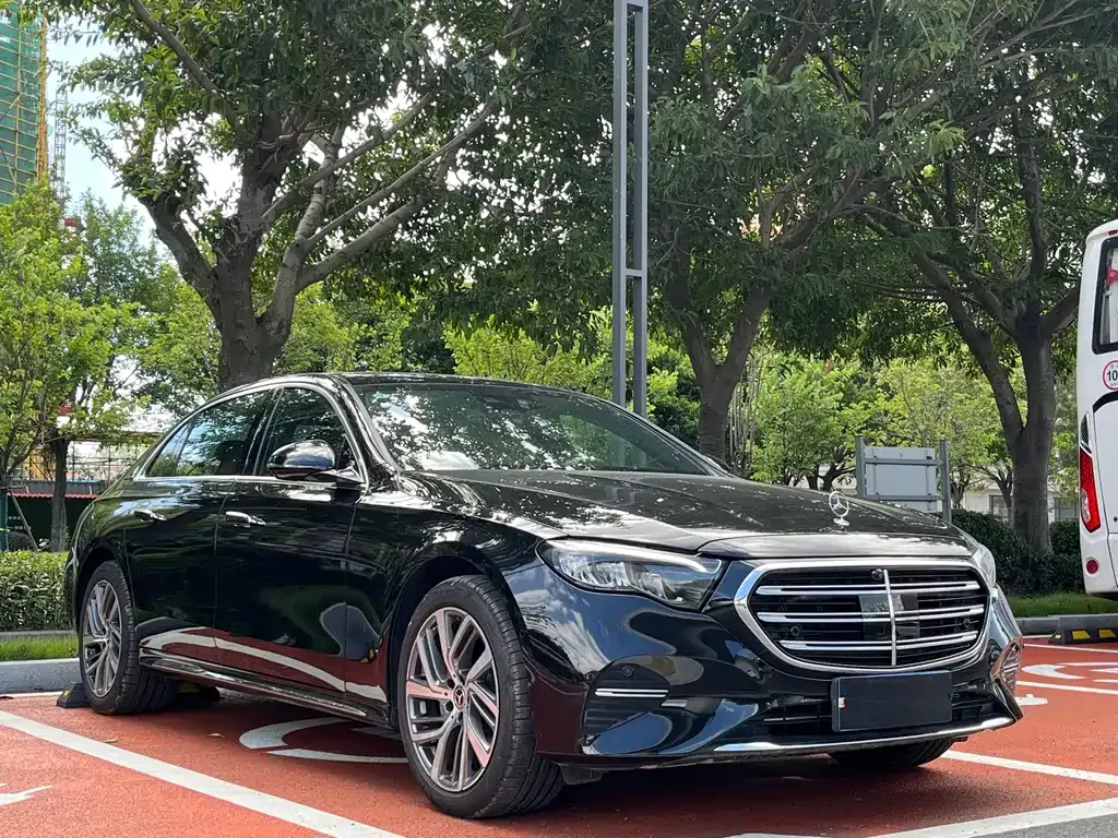 [object Object] E-Class 2024 из CN, фото 3