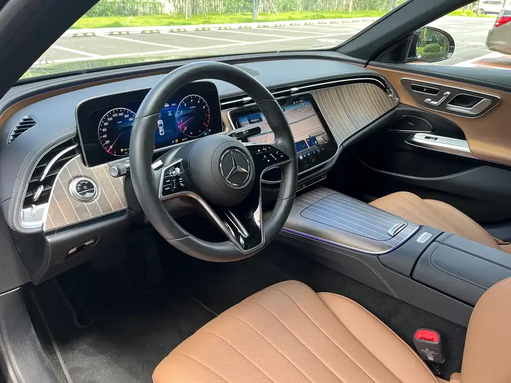 [object Object] E-Class 2024 из CN, фото 4