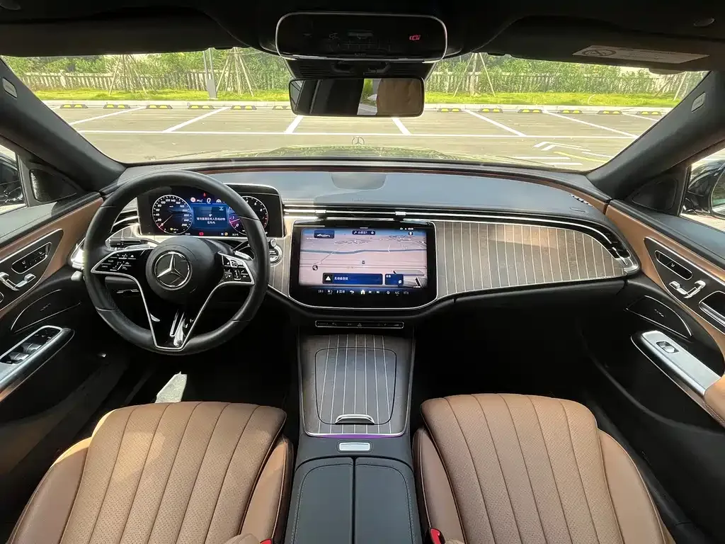 [object Object] E-Class 2024 из CN, фото 5