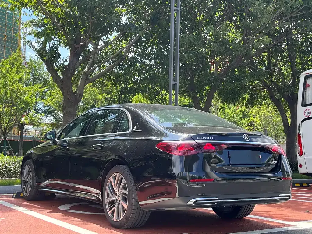 [object Object] E-Class 2024 из CN, фото 7