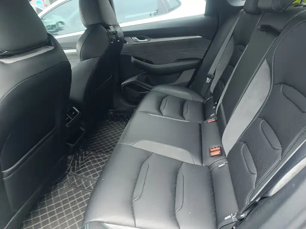 Geely Xingrui 2022 из CN, фото 10