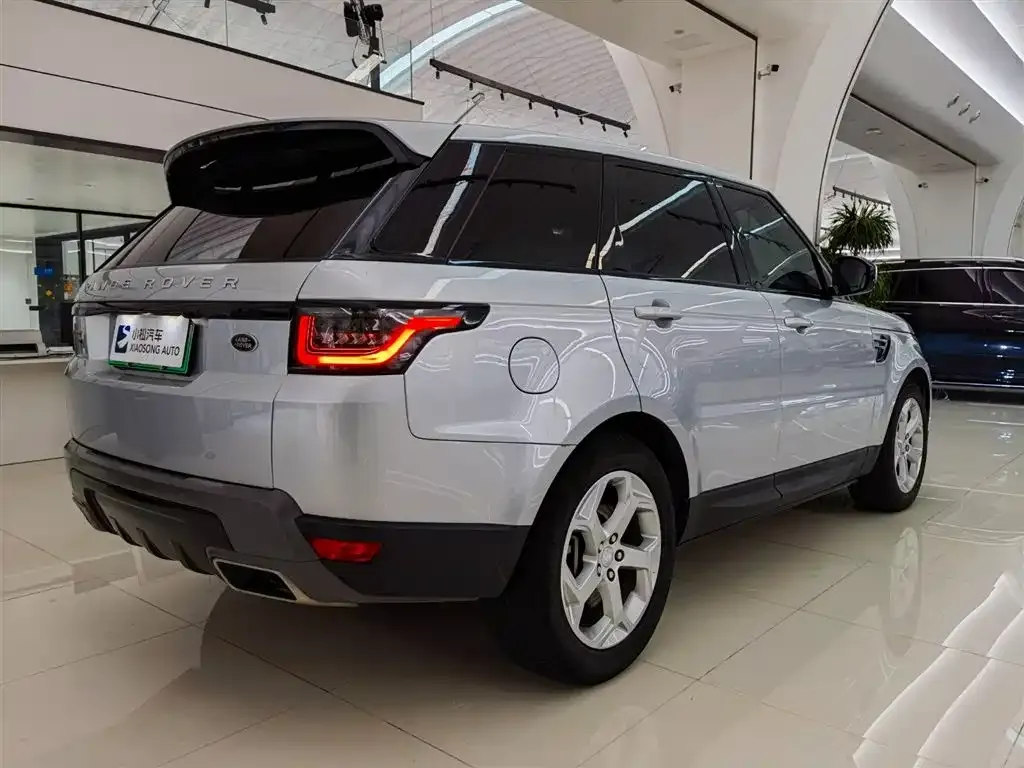 Land Rover Sport PHEV 2021 из CN, фото 4