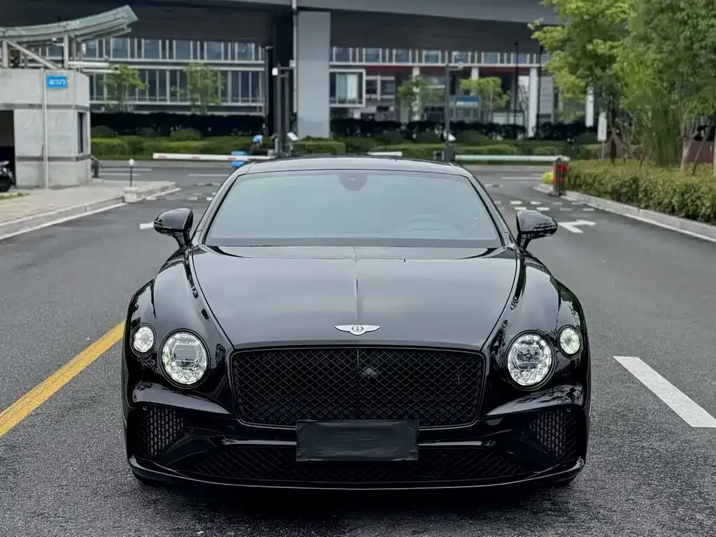 Bentley Continental 2022 из CN, фото 1
