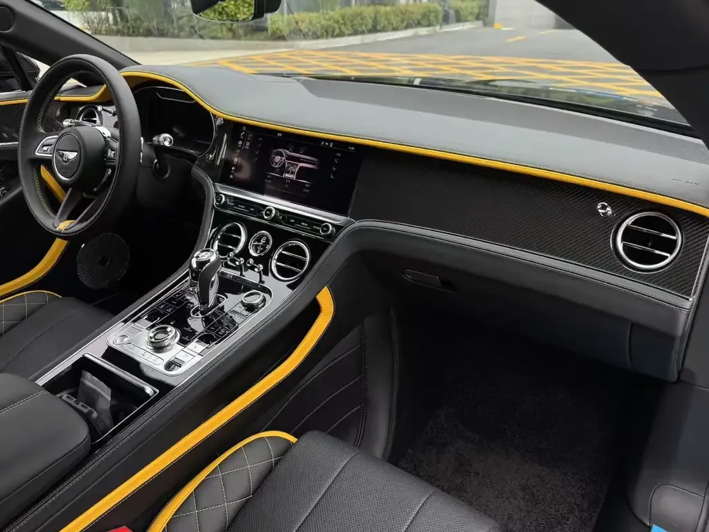 Bentley Continental 2022 из CN, фото 5