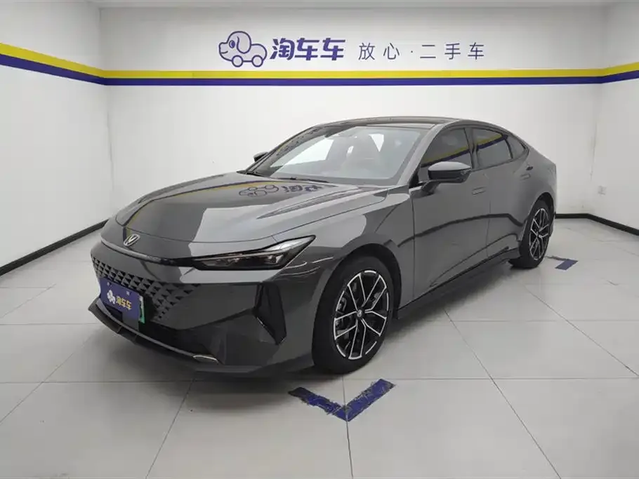 Changan UNI-V iDD 2024 из CN, фото 1