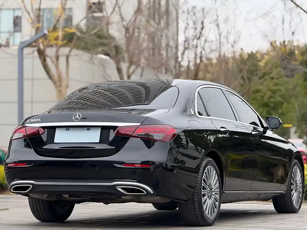 Mercedes-Benz E-Class 2022 из CN, фото 7