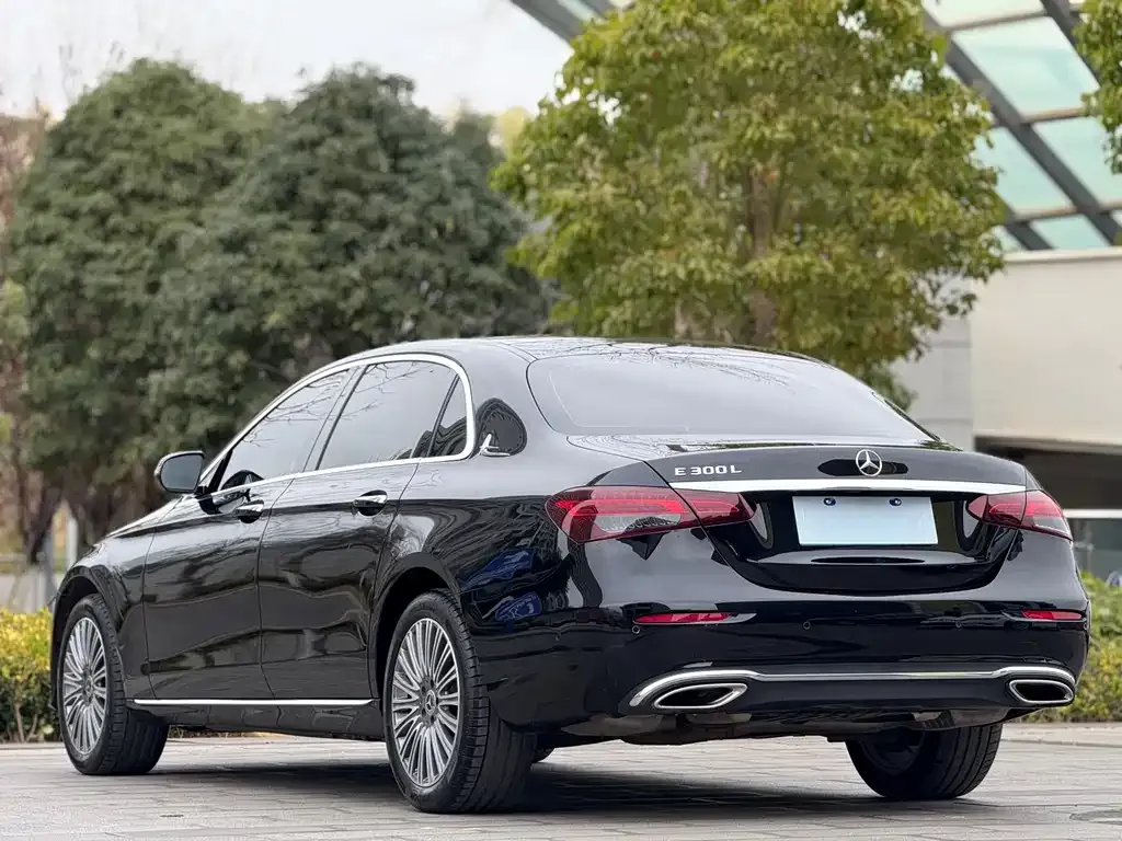 Mercedes-Benz E-Class 2022 из CN, фото 8