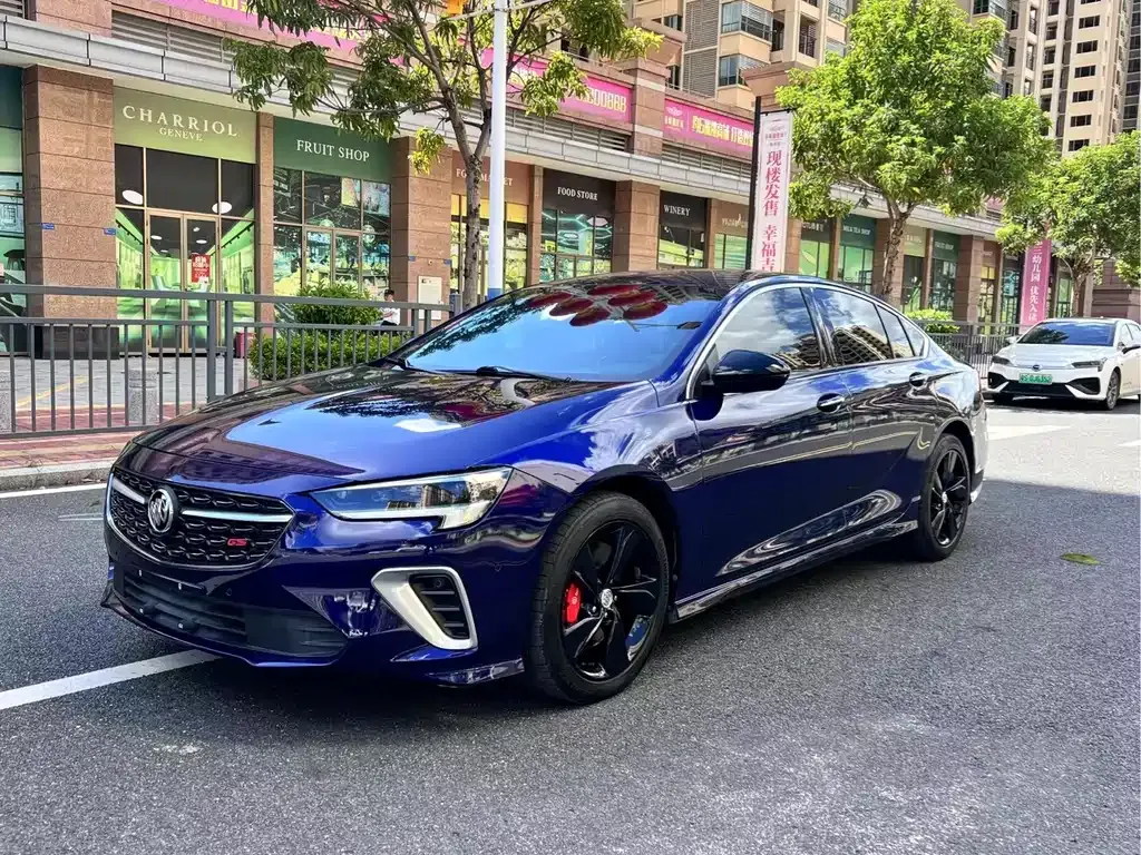 Buick Regal — фото 1