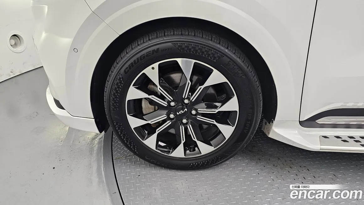 Kia Carnival 2023 из KR, фото 5