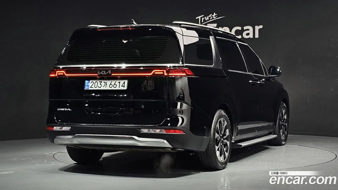Kia Carnival — фото 2