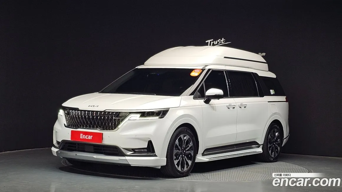 Kia Carnival — фото 1