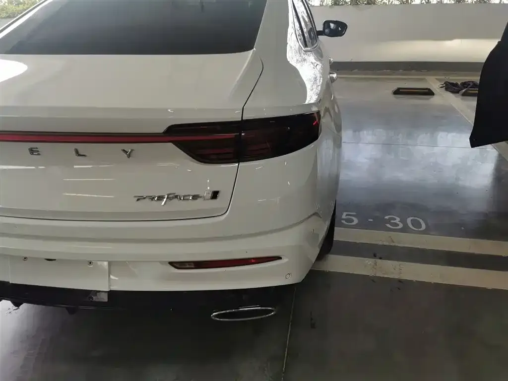 Geely Xingrui 2023 из CN, фото 8