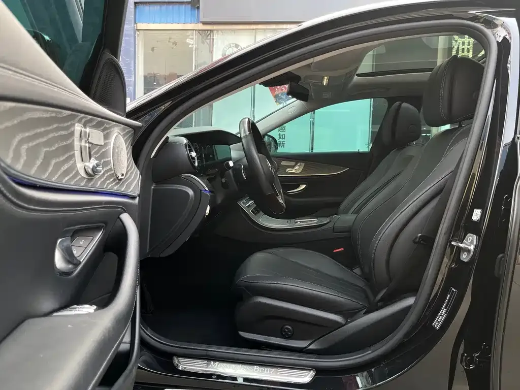 Mercedes-Benz E-Class 2022 из CN, фото 9