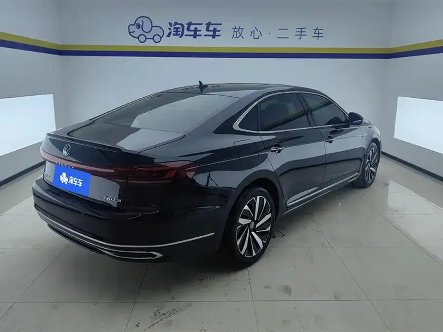Volkswagen Passat 2023 из CN, фото 3
