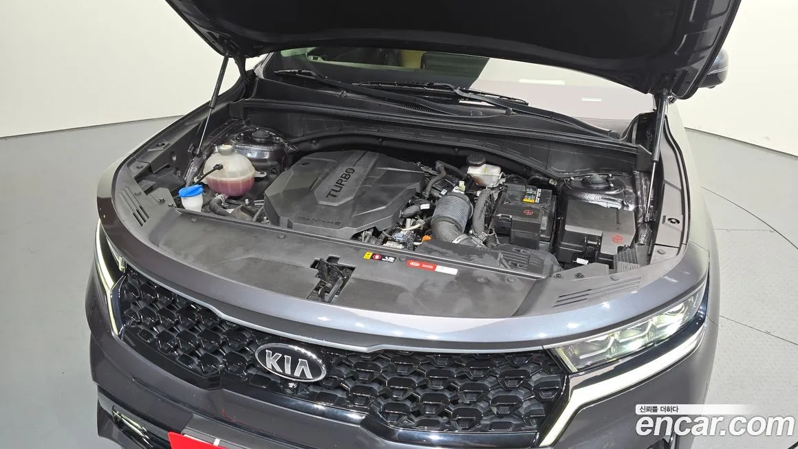 Kia Sorento — фото 6