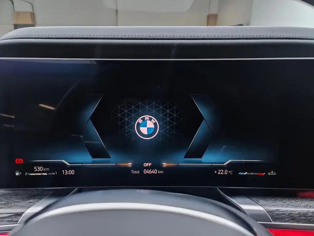 BMW 7 Series 2024 из CN, фото 7
