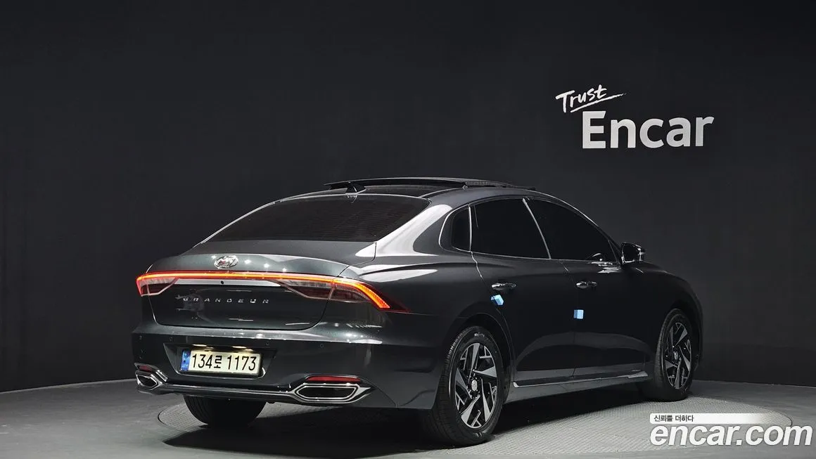 Hyundai Grandeur 2021 из KR, фото 2