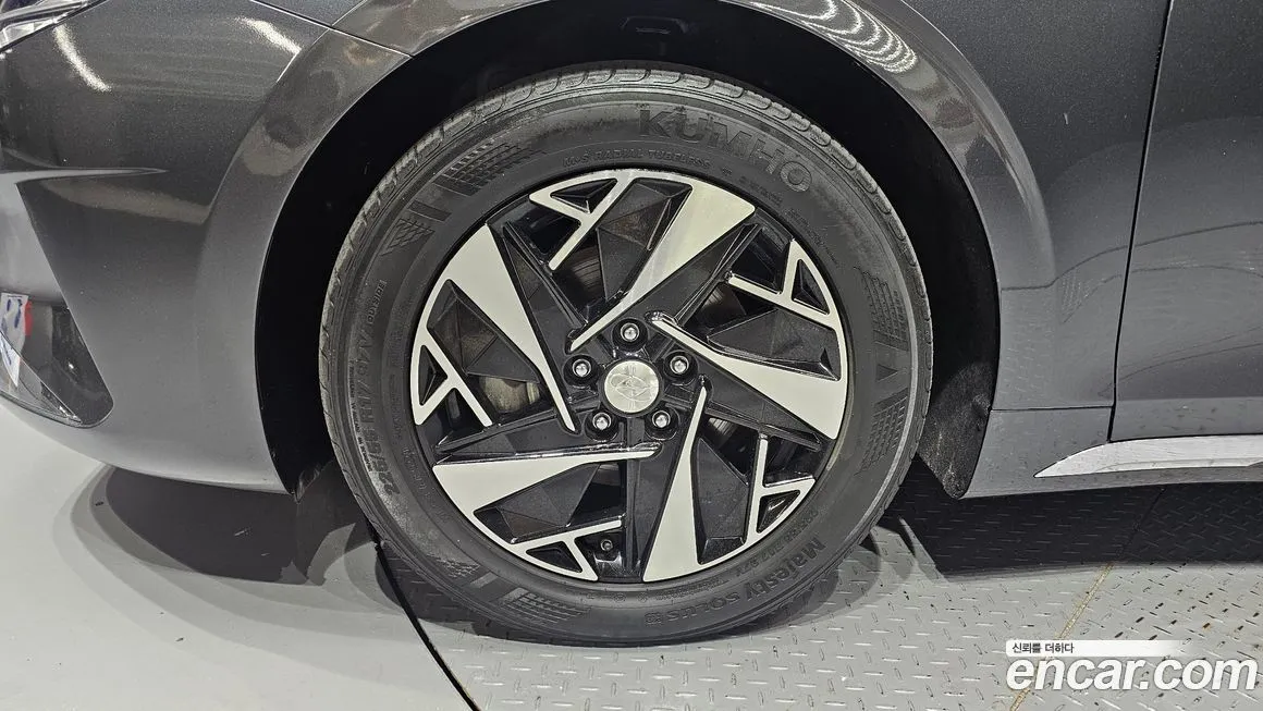 Hyundai Grandeur 2021 из KR, фото 5